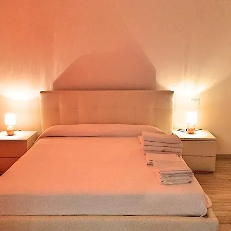 Gialla Appartement Levanto